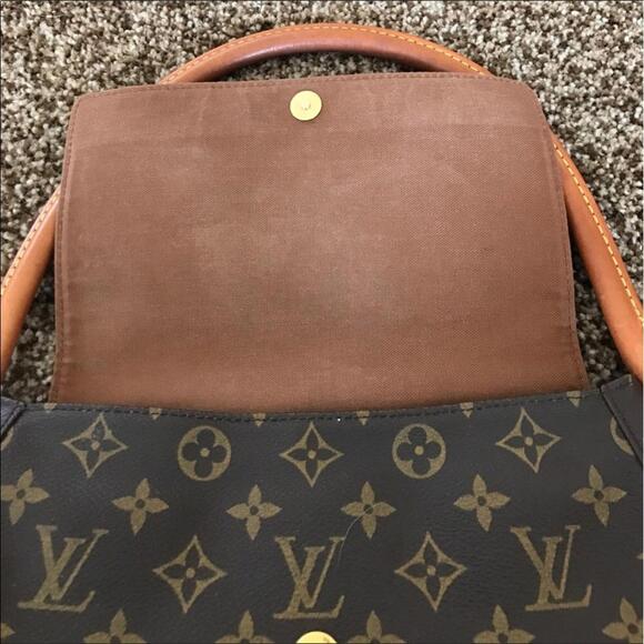 🔥WEEKEND PRICE🔥💯Authentic Louis Vuitton Mini Lp - Picture 6 of 8